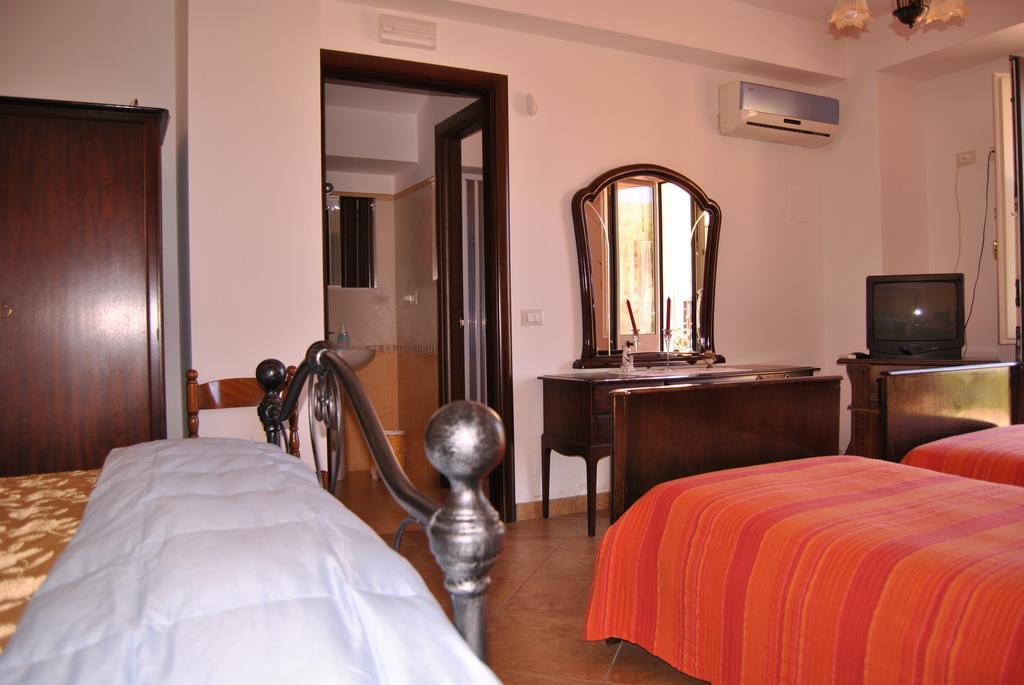 B&B Villagata Piedimonte Etneo Bilik gambar